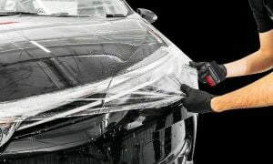 PPF & tinting worker