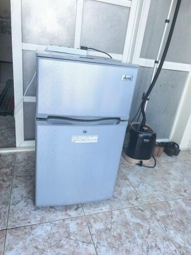 IKON refrigerator in good conditio