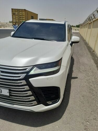 مطلوب شراء لكزس 2024