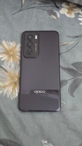 شاشة هاتف أوبو رينو 12 برو بسعة 5