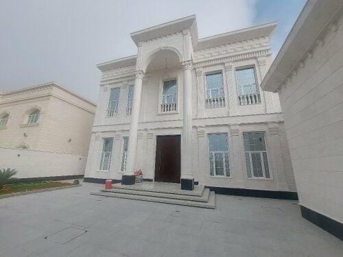 للبيع فيلا بروضة الحمامة