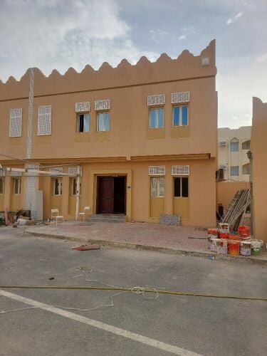 villa for rent bachelor's