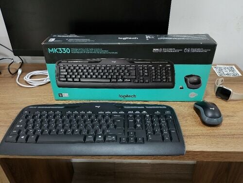 Logitech MK330 wireless keyboard
