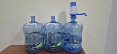 3 Watercans each 10 QAR