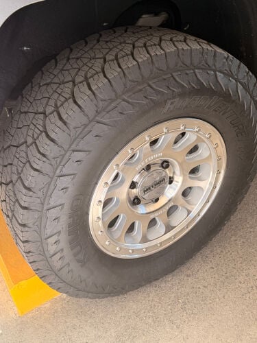 New methods Rims+New tires for sale