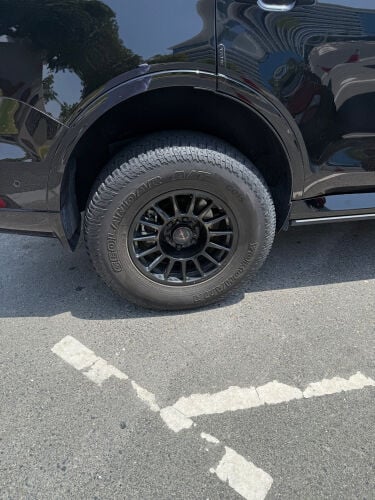 للبيع خمس رنقات تانك 