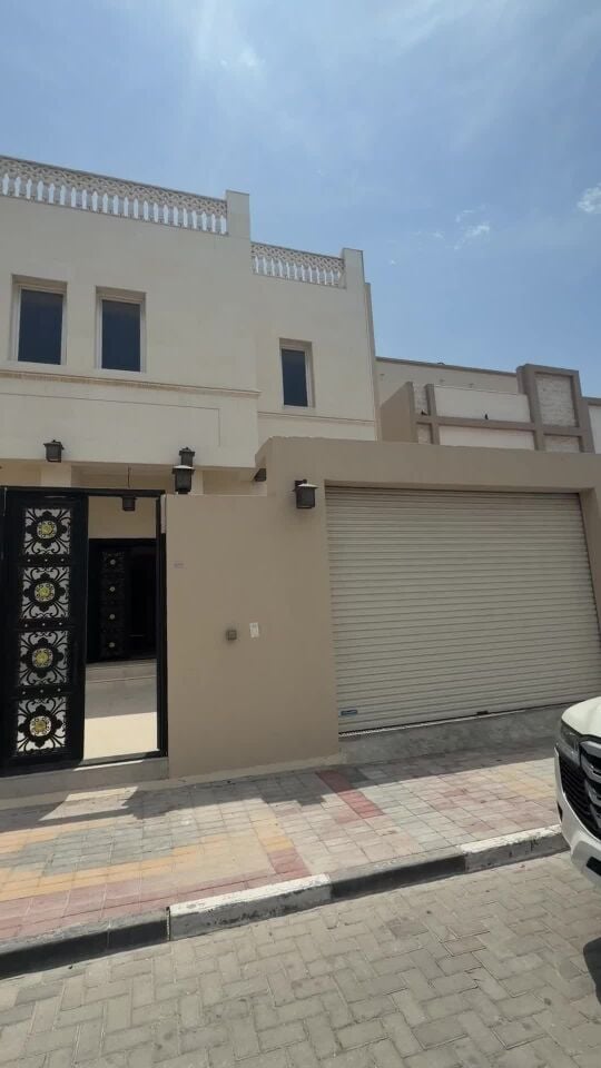 فيلا تشطيب سوبر جاهزه للسكن 