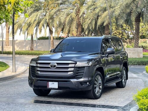 Toyota Land Cruiser GXR 2025