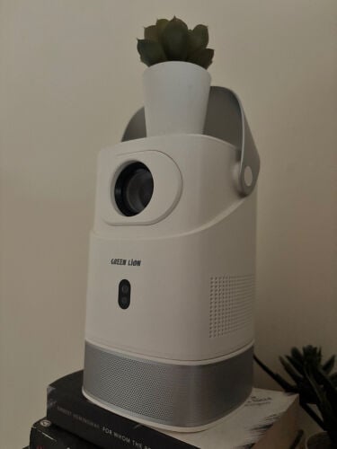 4k Portable Projector