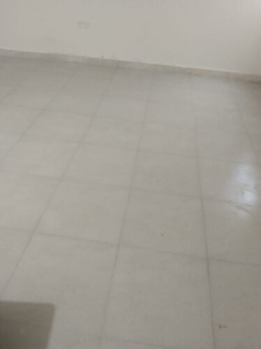 للايجار شقة ام السنيم