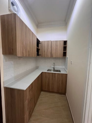 غرفه وصاله شامله بالثمامه مع نت 