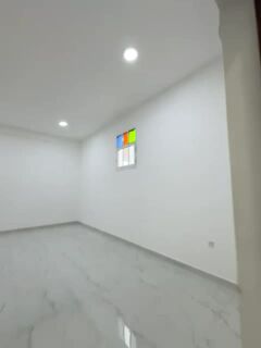 استوديو مساحه واسعه وشامل 