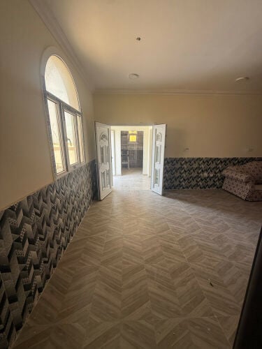 للإيجار فيلا جديدة بالوكرة