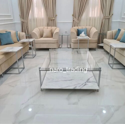 طاولات للبيع 