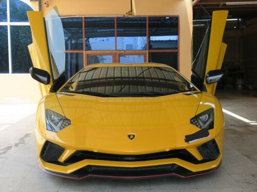 Lamborghini aventador s