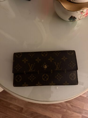 Louis Vuitton wallet 