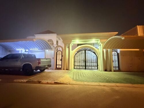 للبيع فيلا في حزم المرخيه