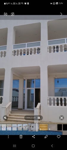 للإيجار فيلا فخمة بالرويس