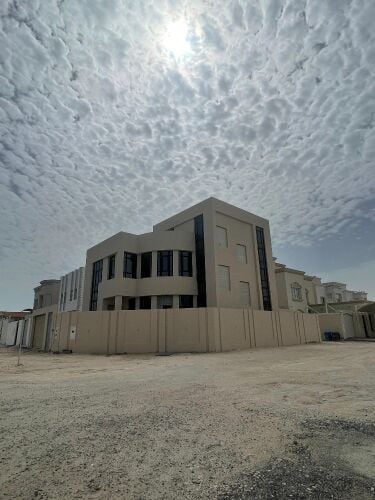 للبيع فيلا في نعيجه