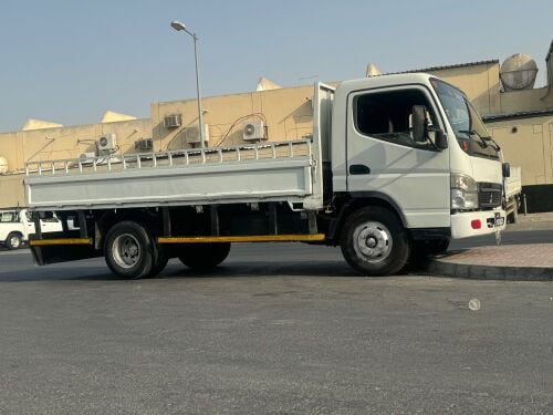 نقل عفش وفك وتغليف وتركيب واثاث ا