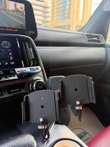 قاعدتين ايفون شاحن ثابت