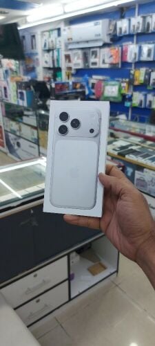 new 17pro 256 silver