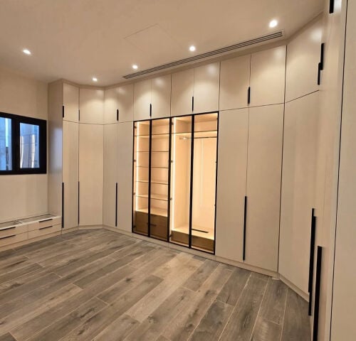 نجار محترف خزانة غرفة ديكور