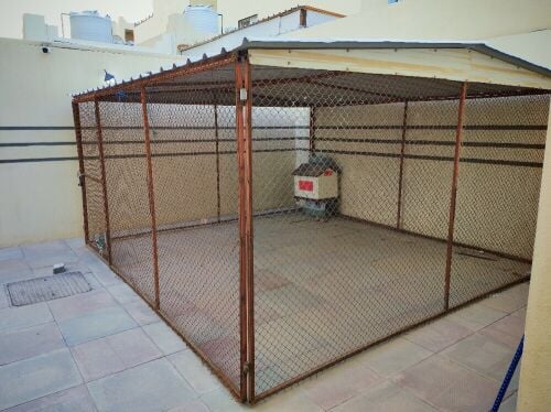 قفص كلاب او قطط