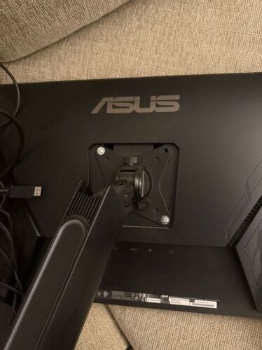 Dual 27” Monitors (ASUS + Epic Game