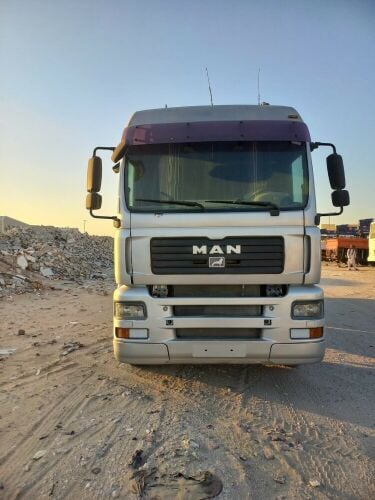 MAN BOOM TRUCK