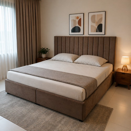 سرير صندوقي مزدوج الحجم متوفر.