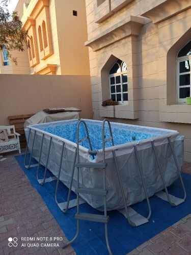 سويمينغ بوول طول ٤ م وعميق ١ م