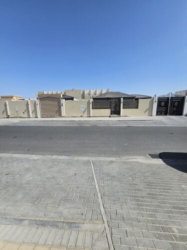 للبيع بيت بالمعراض 960متر ممتاز