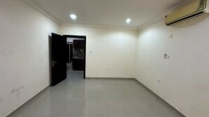 للايجار في الصخامة استديو شامل