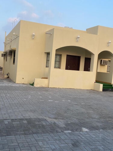 بيت شعبي للبيع في مبيريك