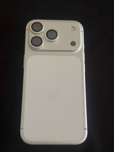 Iphone 17 pro excellent condition  
