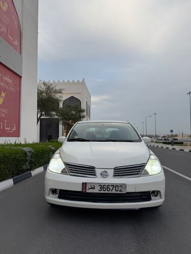 Nissan tiida 2007
