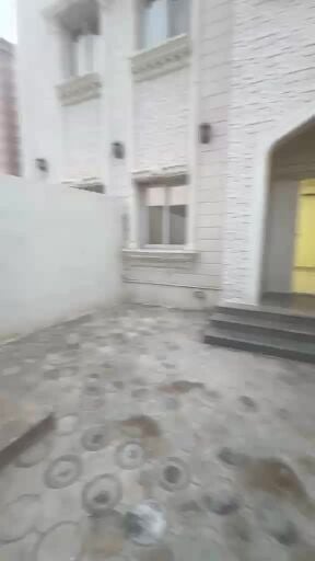 للاجار نصف فيلا دور ارضي 