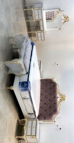 غرفه للبيع في حاله جيده جدا