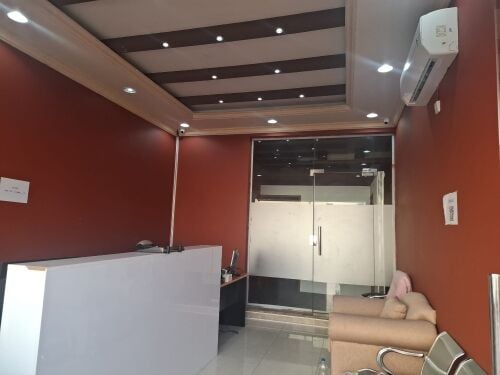 Shop Rent available