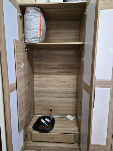 6 door wardrobe
