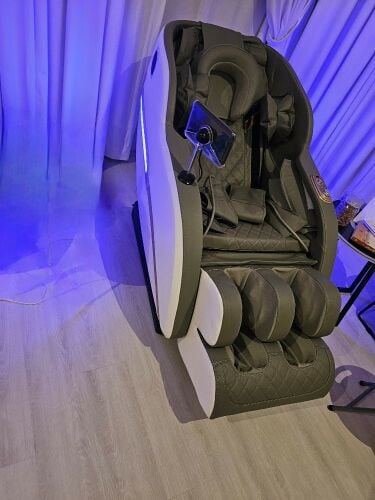 كرسي التدليك