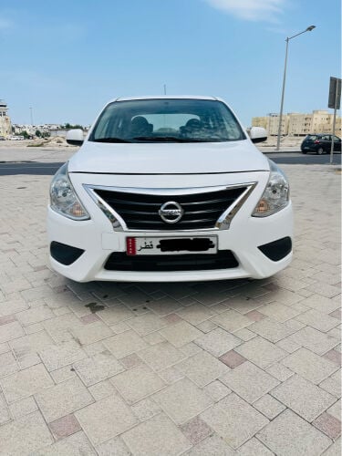 Nissan Sunny 2021