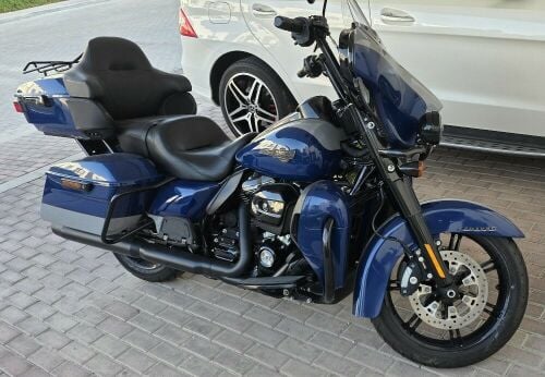 2023 Very Low km / Ultra Limited