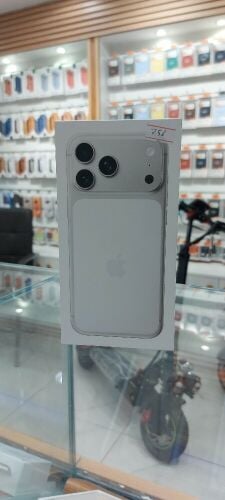 iphone 17promax 256 blue