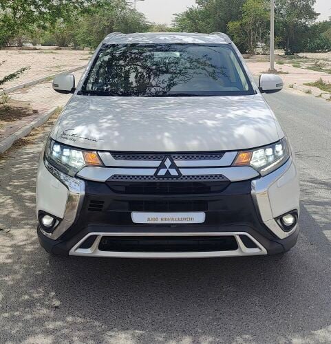 Mitsubishi outlander Full Op 2020