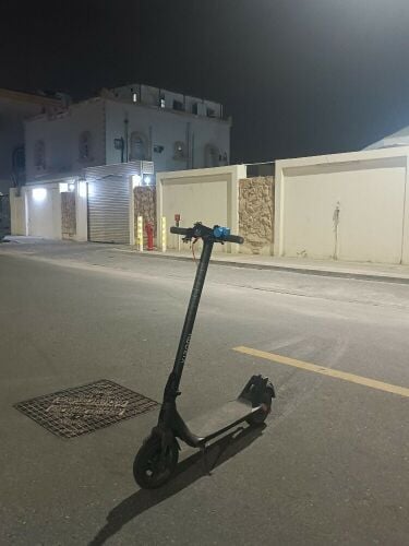 سكوتر كهربائي/ السرعه25