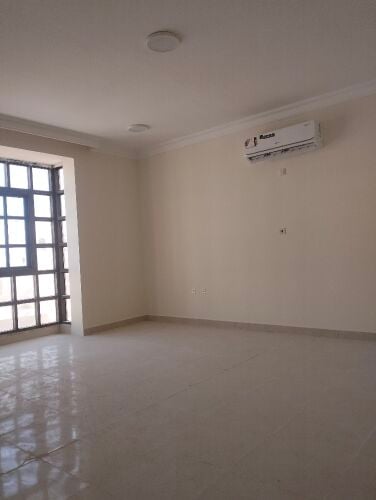 فيلا مستقله للايجار بالدحيل