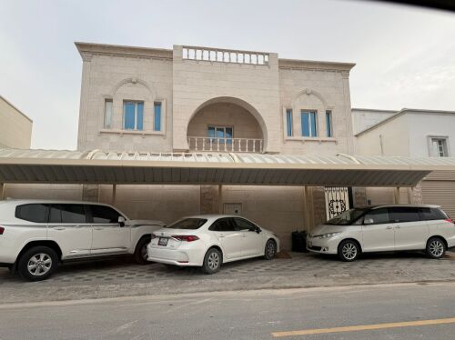 للبيع ارض في ام صلال علي