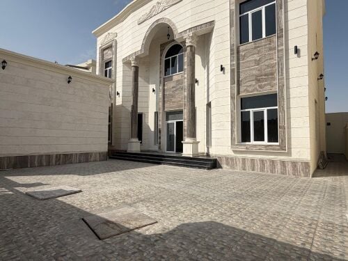 للبيع فلتين ف الريان تشطيب سوبر